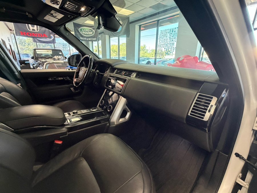 Used 2021 Land Rover Range Rover P525 Westminster Edition AWD/4WD image 57