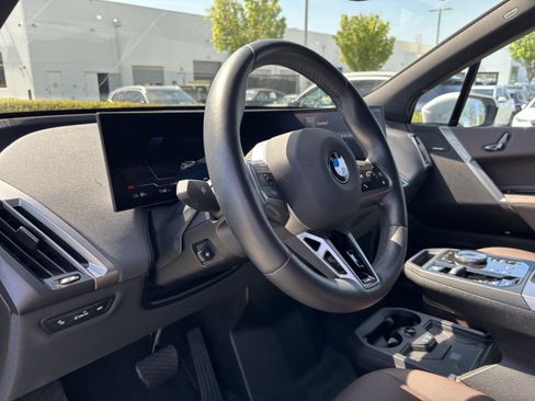 Certified 2025 BMW iX xDrive50 w/ Sport Package AWD/4WD image 17