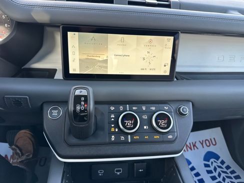Used 2024 Land Rover Defender 110 S image 23