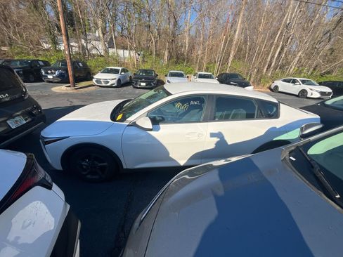 Used 2025 Kia K4 LXS image 7