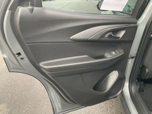 Used 2025 Chevrolet TrailBlazer LT w/ Convenience Package image 51