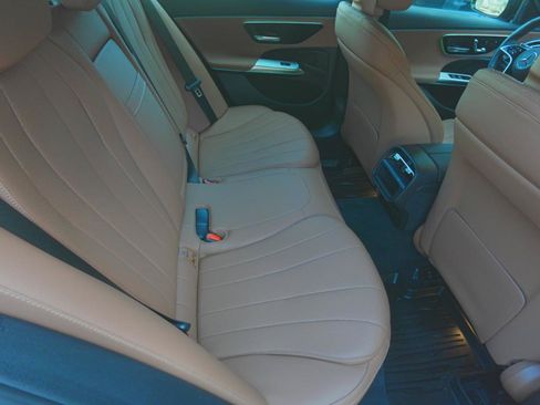 Used 2024 Mercedes-Benz E 350 4MATIC Sedan w/ Driver Assistance Package image 12
