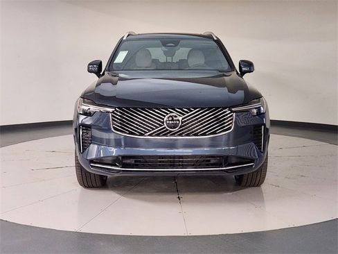 New 2026 Volvo XC90 B6 Plus w/ Protection Package Premier image 9