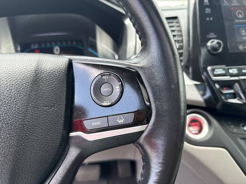 Used 2018 Honda Odyssey EX-L image 22