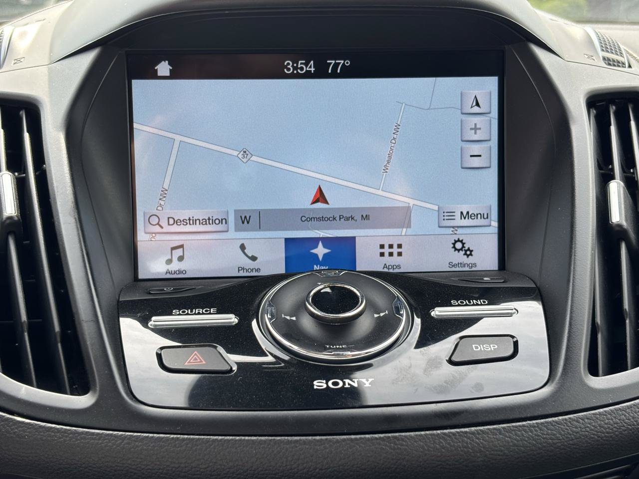 Used 2017 Ford Escape Titanium w/ Equipment Group 301A AWD/4WD image 27