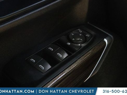 Used 2022 Chevrolet Silverado 1500 RST w/ LPO, Blackout Package AWD/4WD image 11