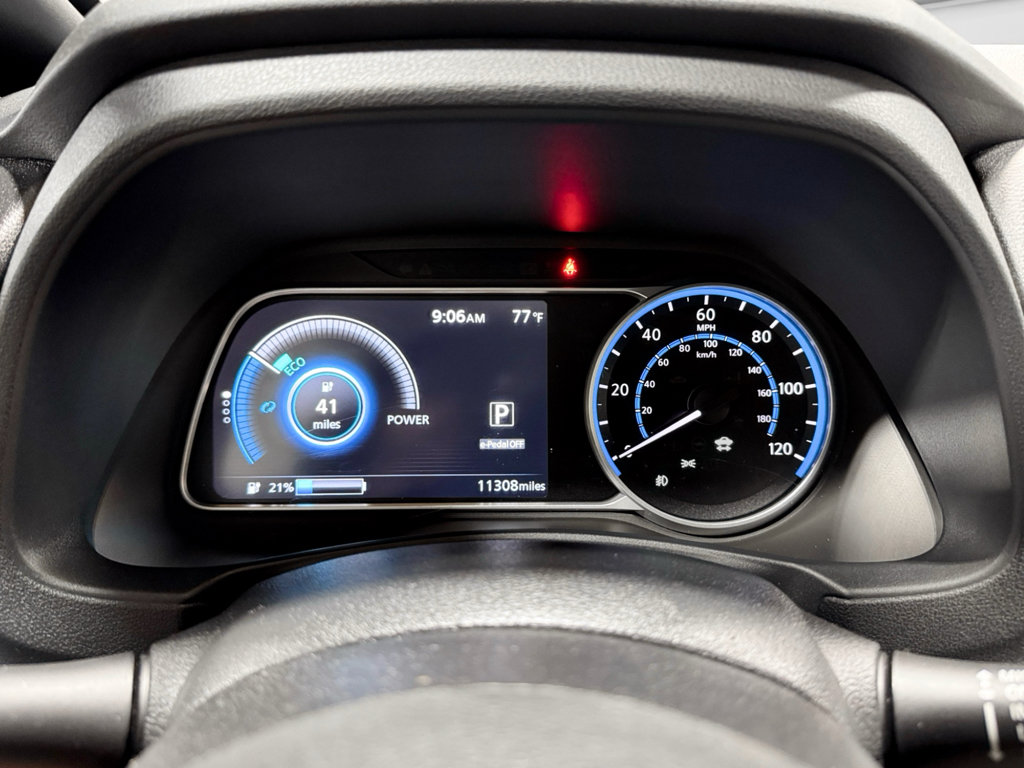 Used 2024 Nissan Leaf SV Plus FWD image 9