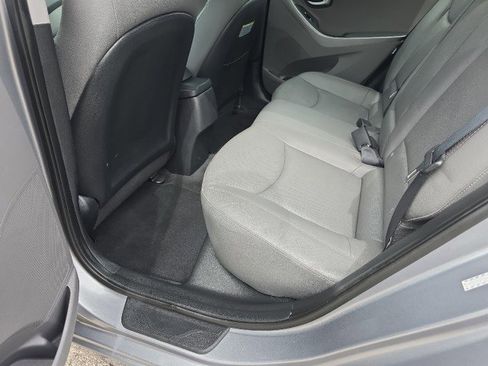 Used 2016 Hyundai Elantra Limited image 30