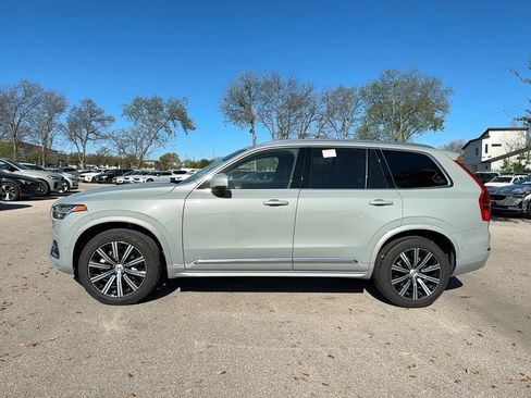 Used 2025 Volvo XC90 B6 Plus image 3