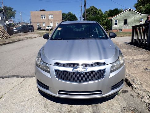 Used 2012 Chevrolet Cruze LS image 5