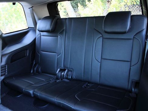 Used 2018 Chevrolet Tahoe LT RWD image 19