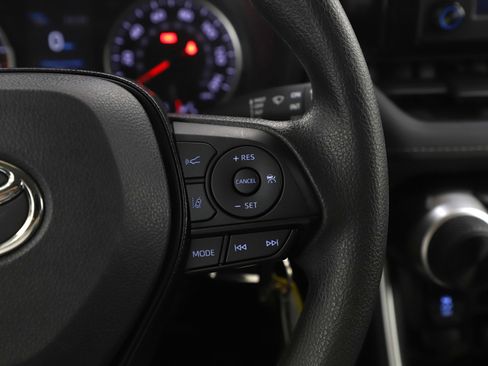 Used 2019 Toyota RAV4 LE w/ All Weather Liner Package image 27