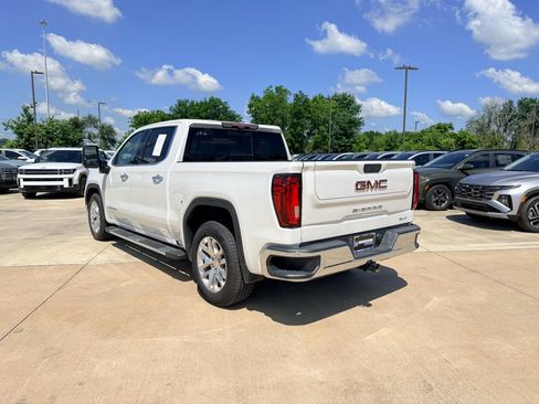Used 2021 GMC Sierra 1500 SLT RWD image 7