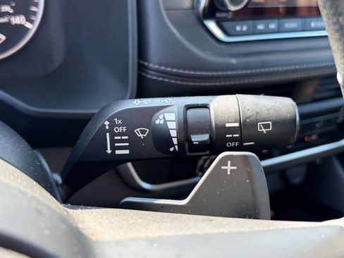 Certified 2022 Nissan Rogue S FWD image 11