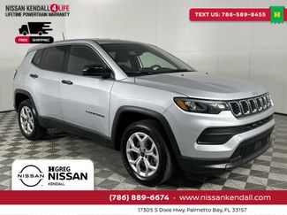 Used 2025 Jeep Compass Sport video 2