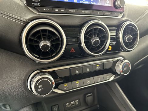 Certified 2025 Nissan Sentra SV FWD image 19