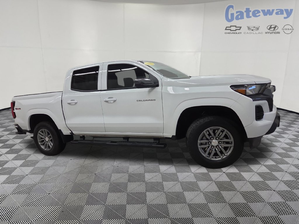 Used 2025 Chevrolet Colorado LT w/ Advanced Trailering Package AWD/4WD 360° Tour