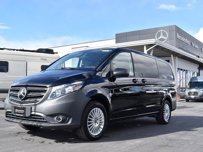 New 2023 Mercedes-Benz Metris Passenger