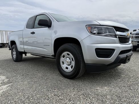 Used 2016 Chevrolet Colorado W/T w/ WT Convenience Package AWD/4WD image 4