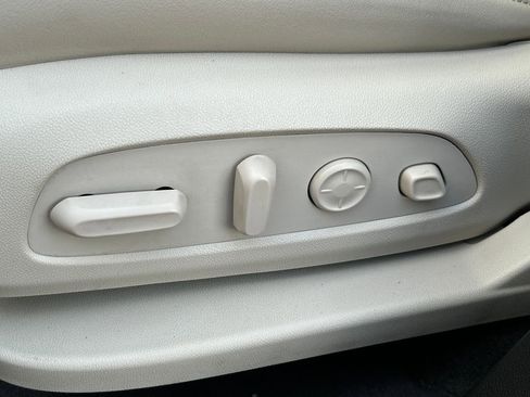 Used 2022 Buick Enclave Premium w/ Experience Buick Package image 20