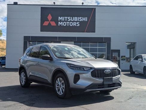 Used 2023 Ford Escape Active w/ Tech Pack #1 image 1