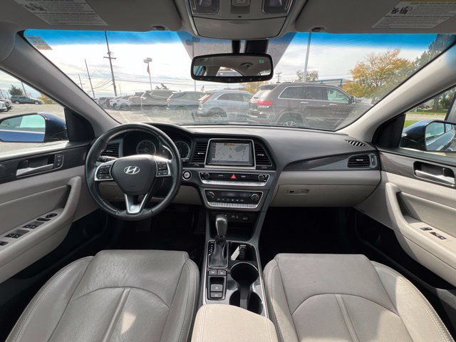 Used 2018 Hyundai Sonata Limited w/ Limited Ultimate Package 03 FWD image 16