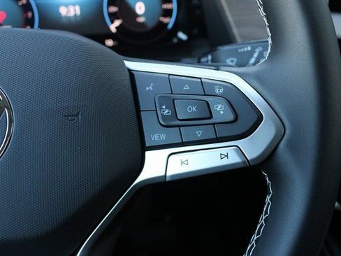 New 2026 Volkswagen Atlas SE image 13