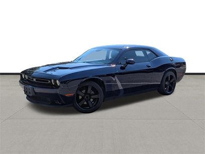 Used 2016 Dodge Challenger SXT