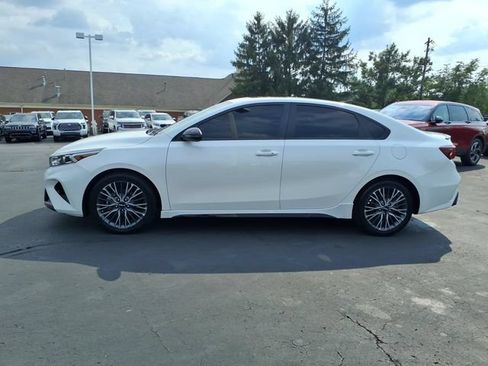 Used 2024 Kia Forte GT-Line w/ GT-Line Premium Package FWD image 4