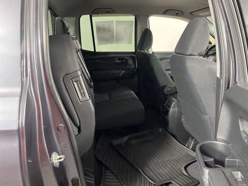 Used 2020 Honda Ridgeline Sport image 8