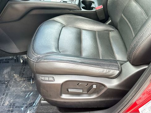 Used 2023 MAZDA CX-5 AWD 2.5 S w/ Premium Plus Pkg image 18