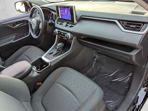 Certified 2024 Toyota RAV4 AWD Hybrid image 20