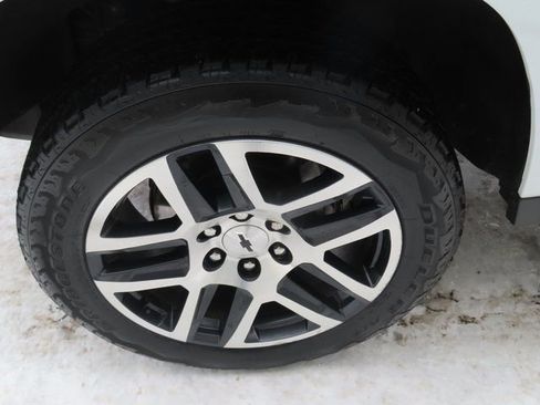 Used 2023 Chevrolet Colorado Z71 w/ Z71 Convenience Package 2 image 19