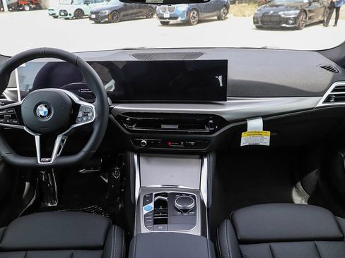 Used 2026 BMW i4 eDrive40 w/ M Sport Package RWD image 14