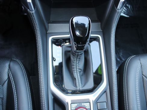 Used 2023 Subaru Forester Touring image 22