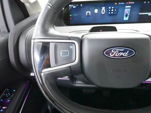 Certified 2025 Ford Expedition Platinum AWD/4WD image 20