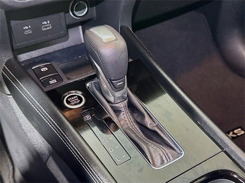 Used 2024 Nissan Kicks SV image 14