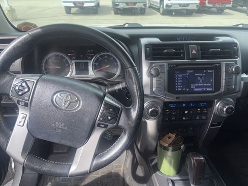 Used 2014 Toyota 4Runner Limited AWD/4WD image 8
