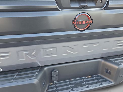 New 2026 Nissan Frontier Pro-X w/ Pro-X Convenience Package RWD image 16