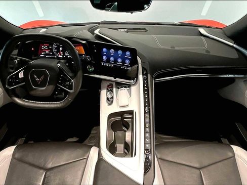 Used 2020 Chevrolet Corvette Stingray Preferred Cpe w/ 2LT Preferred Equipment Group image 17