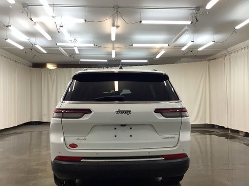 Used 2023 Jeep Grand Cherokee L Limited image 7