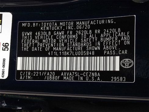 Used 2020 Toyota Camry LE image 27