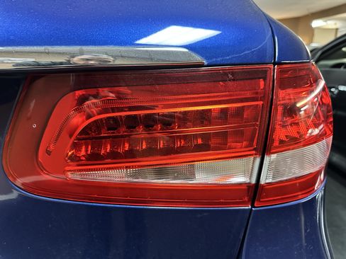 Used 2018 Mercedes-Benz GLC 300 image 37