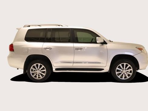 Used 2009 Lexus LX 570 4WD image 4