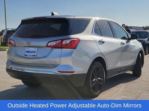 Used 2020 Chevrolet Equinox LT w/ Sport Edition FWD image 4