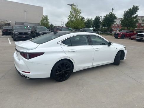 Used 2023 Lexus ES 350 w/ Premium Package image 3