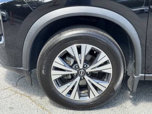 Used 2023 Nissan Rogue SV FWD image 29