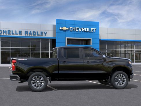 New 2026 Chevrolet Silverado 1500 LT w/ Safety Package AWD/4WD image 5