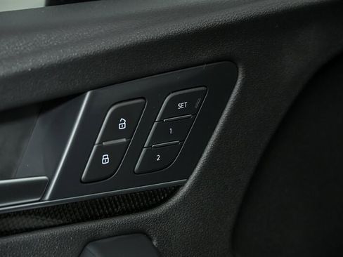 Used 2018 Audi SQ5 Premium Plus w/ S Sport Package image 16