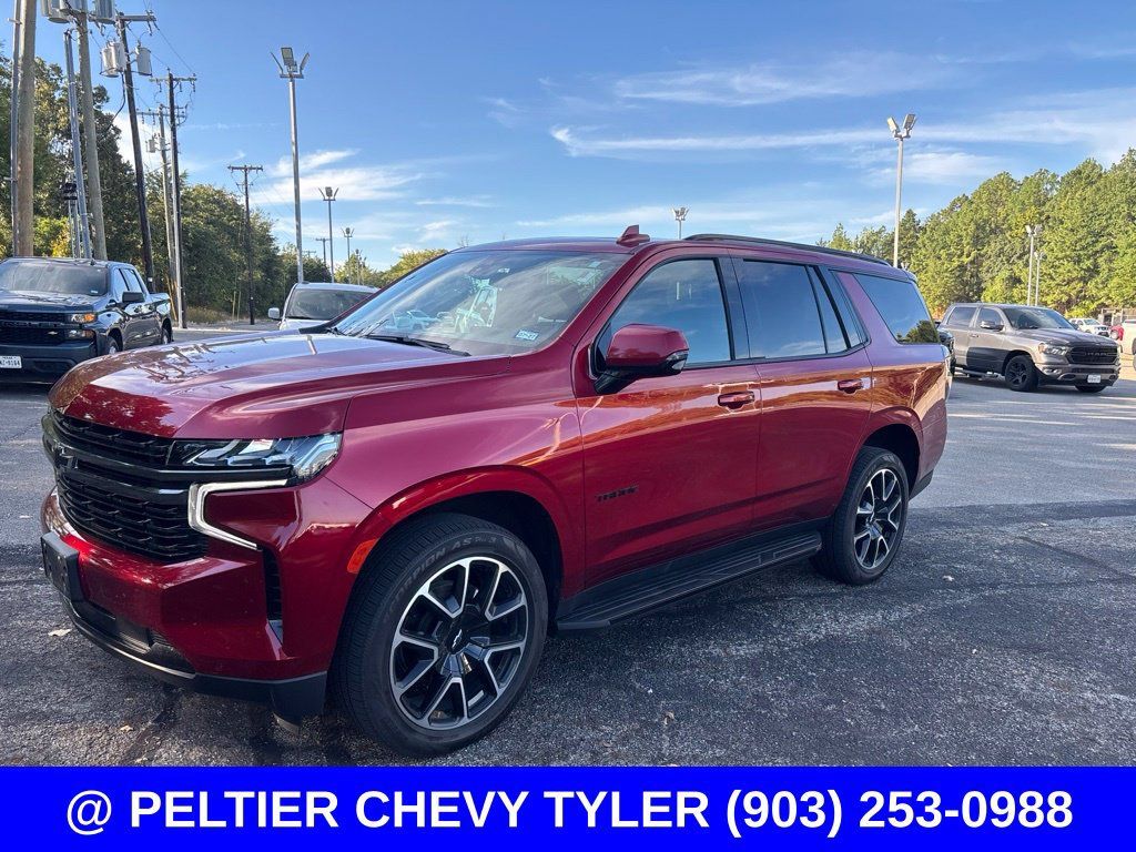 Used 2022 Chevrolet Tahoe RST w/ Luxury Package RWD image 3